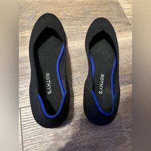 Rothy's Black and Blue Flats
